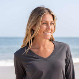 Womens Elbow Sleeve V-Neck - Dark Grey